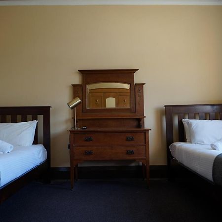 Sir Joseph Banks Hotel Sydney Buitenkant foto